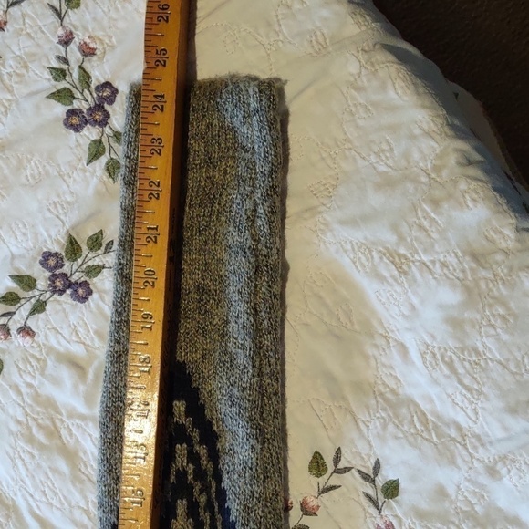 Shawl type open cardigan Native American/Aztec Theme Size Small - Picture 7 of 8